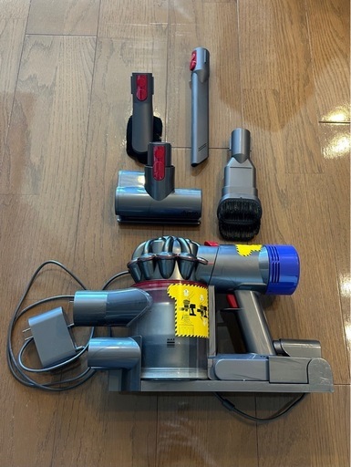 【Dyson】SV10 ハンディクリーナー　アタッチメント4種
