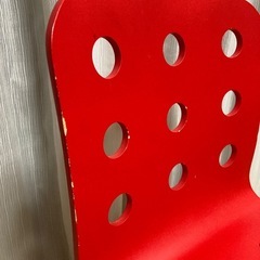 IKEA 子供用チェアの画像