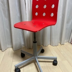 IKEA 子供用チェアの画像