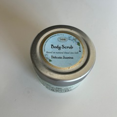 おまけ付【SABON】　Shower Oil & Body Scrub セットの画像