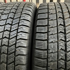 185/60R15超バリ山スタッドレスタイヤ付きホイール4本　アクア、カローラフィールダー、フィット、スイフト等　ランクAの画像