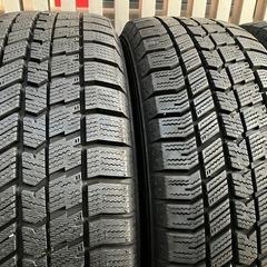 185/60R15超バリ山スタッドレスタイヤ付きホイール4本　アクア、カローラフィールダー、フィット、スイフト等　ランクAの画像
