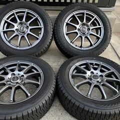 185/60R15超バリ山スタッドレスタイヤ付きホイール4本　アクア、カローラフィールダー、フィット、スイフト等　ランクAの画像