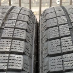 工賃込み　深溝２０２３年製冬タイヤ２１５／６０Ｒ１６　４本セット②の画像
