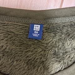 UNIQLO150センチ　トップスの画像