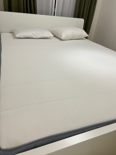 IKEA 160cmクイーンサイズベッド