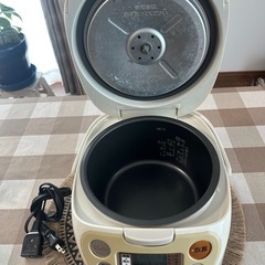 象印　ZOJIRUSHI マイコン炊飯器ジャーの画像