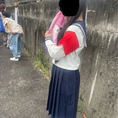 高校生　女子　汗拭きタオルの画像