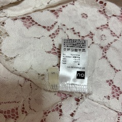 レースカットソーの画像