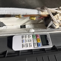 中古 動作品 日立 HITACHI RAS-D22L ルームエアコン 白くまくん 2021年製 リモコン付の画像
