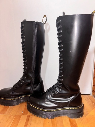 【最終値下げ】Dr. Martens 廃盤品　BRITAIN