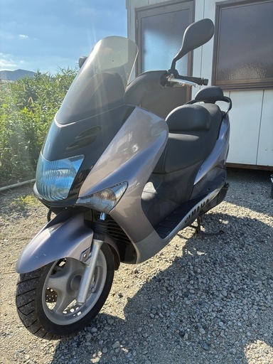 ヤマハ　マジェスティ125FI