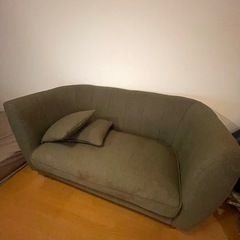 NOCE  ソファ　グリーン　ガラステーブル　無料の画像