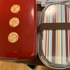 お弁当箱2段2個＆お箸3つ＆クロス３枚の画像