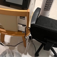 引越し処分お好きな家具家電/炊飯器/テレビ台/テレビボード／シェルフ／本棚書斎机/壁面収納棚/バーカウンター/収納棚/足元ヒーター/クローゼットの画像