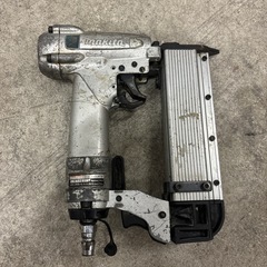マキタピンタッカ　仕上げ釘打ち機の画像
