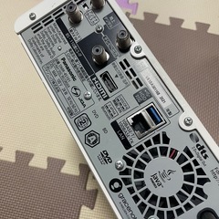 Panasonic DIGA ブルーレイレコーダー ホワイト HDD1TB 4Kチューナー内蔵 3チューナー スマホ連動 DMR-4CS101の画像
