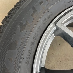 CX-5 スタッドレスタイヤ MAXTREK TREK M7 225/65R17 102S 17インチ
ホイール Verthandi   の画像