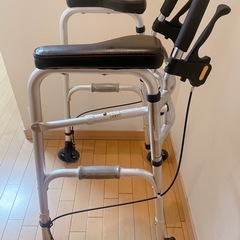 歩行器★取りに来てくださる方お譲りします！の画像
