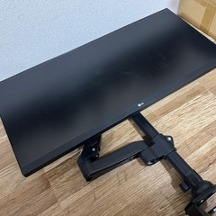 アーム付きウルトラワイドディスプレイ 29インチ LG モニター 29WP500-Bの画像