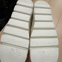
スニーカーの画像