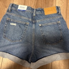H&M  ショートパンツの画像