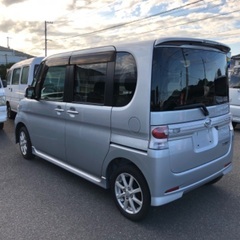  格安　車検2年付　タントカスタム　色シルバーの画像