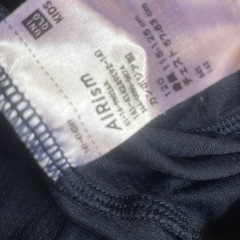 UNIQLO 120サイズ UVカット フードジャケット紺色の画像