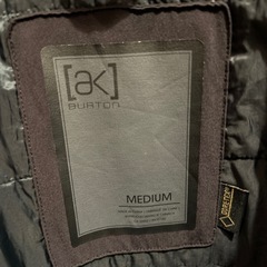 Burton AK GORE-TEX スノーボードウェアとスノーボードセットの画像