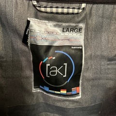 Burton AK GORE-TEX スノーボードウェアとスノーボードセットの画像