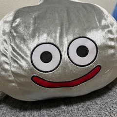ドラゴンクエスト　おおきなキラキラぬいぐるみメタルスライム＆ホイミスライムの画像