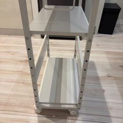 パソコンワゴン　PCワゴン　白　キャスター付きの画像