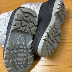 IGNIOスノーブーツ　16  雪遊び ブーツ キッズスノーブーツの画像