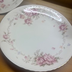 Noritake Contemporary fine chinaの画像