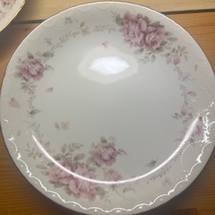Noritake Contemporary fine chinaの画像