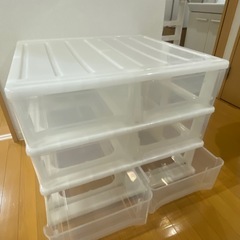 ニトリの衣装ケース　　　の画像