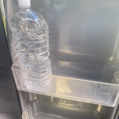 2ドア冷蔵庫の画像