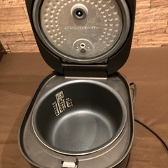 炊飯器の画像