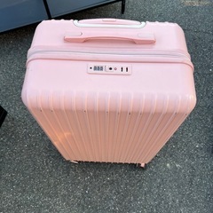 💕スーツケースの画像
