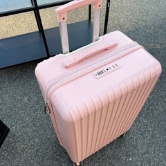 💕スーツケースの画像