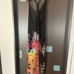 ダイダイサロペット黒の画像