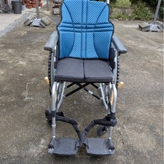 介助用車イスの画像
