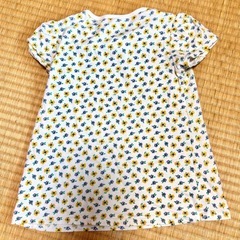 花柄 フリル付きTシャツ 100cmの画像