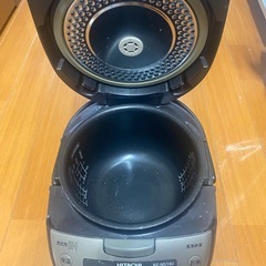 【無料】HITACHI IH炊飯器 RZ-NS10J シルバー 5.５号炊きの画像