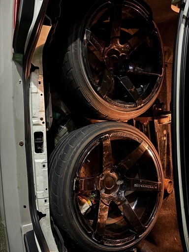 shogunホイール　18インチ　　今日中に売れなければ消します