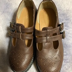 ストラップシューズの画像