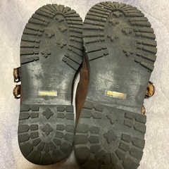 ストラップシューズの画像