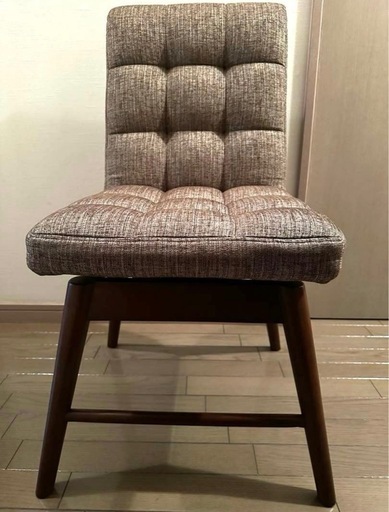 ニトリ　回転式ダイニングチェア　ライジング　ミドルブラウン/ベージュ ニトリ 回転式ダイニングチェア ライジング ミドルブラウン/ベージュ