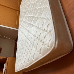 【使用期間1年】ボンネルコイルマットレスSD 1000円 の画像