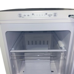 【ほぼ未使用‼️】アイリスオーヤマ スリム冷凍庫 KUSN-S8C-W（2024年製／80Lスリムタイプ）の画像